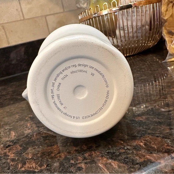 Owala White and Pink Insulated Tumbler 2 in 1 lid Travel Mug Hot and Cold Drinks - Picture 5 of 10